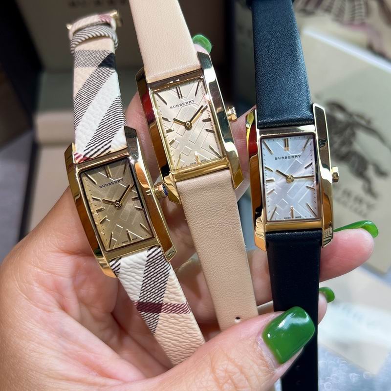 Burberry 19X30mm 060320